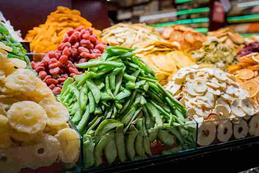 میوه خشک عید افغانستان با تنوع میوه و طعم‌های سنتی