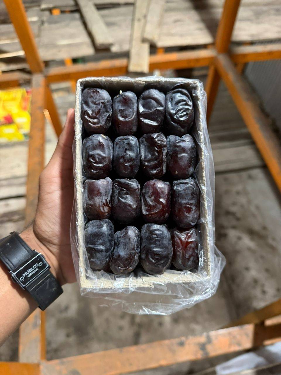 تصویر 1 از رطب مضافتی بم مرغوب