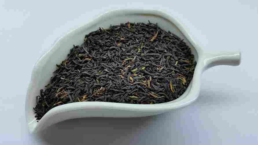 تصویر 2 از چای شمال درجه یک  طبیعی و خوش‌عطر از بهترین باغ‌های سرسبز گیلان و مازندران
