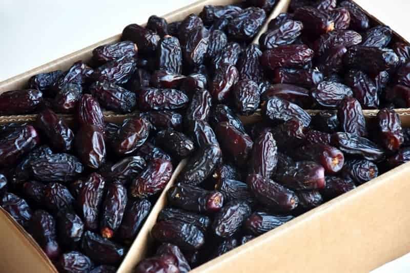 خرما کبکاب اهواز با کیفیت ممتاز و طعم طبیعی