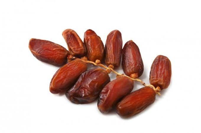 تصویر 1 از خرما مضافتی زرد با بافتی نرم و کیفیتی ماندگار