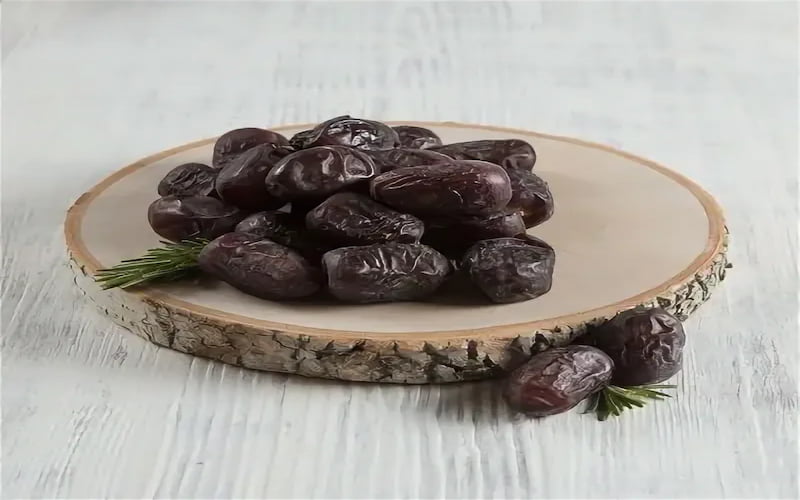 تصویر 1 از خرما مضافتی نخل سبز مناسب بسته‌بندی حرفه‌ای و فروش عمده