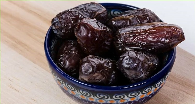تصویر 3 از خرما مضافتی جیرفت با طعمی اصیل از نخلستان‌های جنوب