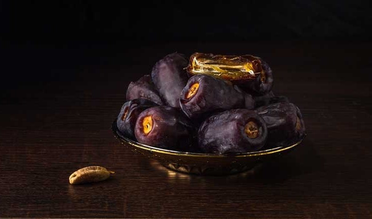 تصویر 4 از خرما مضافتی ناز با طعمی شیرین و کیفیتی ممتاز