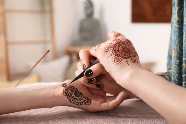 حنا هندی قلمی با استفاده آسان و سریع
