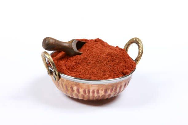 تصویر 2 از حنا هندی شرابی مناسب ایجاد رنگ خاص مو