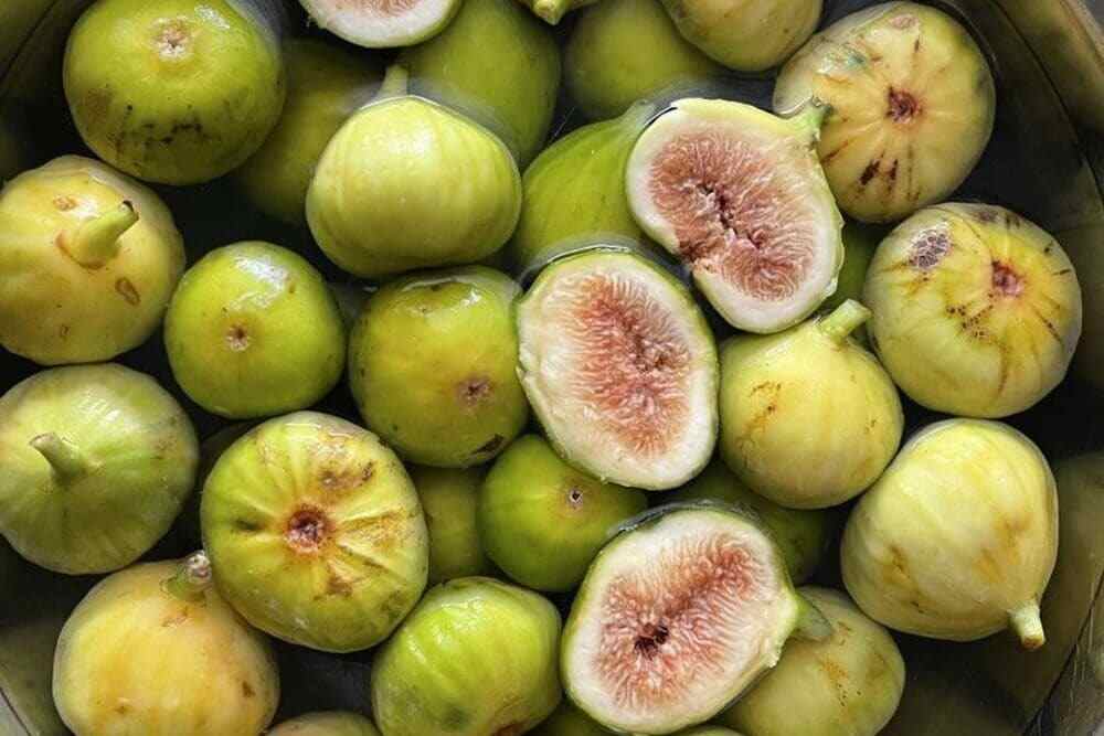 انجیر یزدی زرد با عطر طبیعی و بافت لطیف