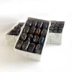 خرما مضافتی اصفهان با بافت نرم و گوشتی ممتاز