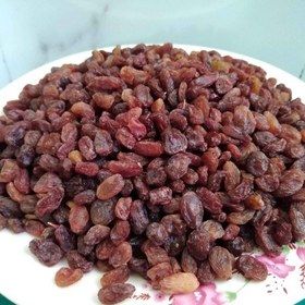 تصویر 1 از کشمش پلویی گلستان همراه با کیفیت مطلوب در آشپزی