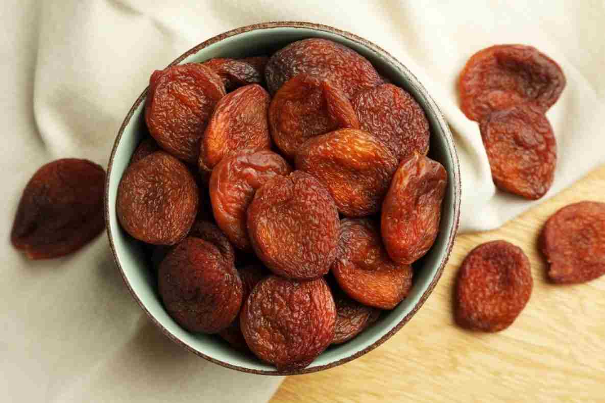 تصویر 4 از قیسی آلو قرمز با طعم ملس مناسب برای پذیرایی و میان وعده