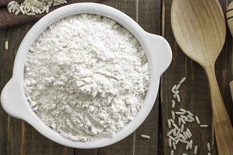 تصویر 4 از آرد برنج پاکتی با انحلال عالی و بدون گلوله شدن هنگام پخت انواع دسر