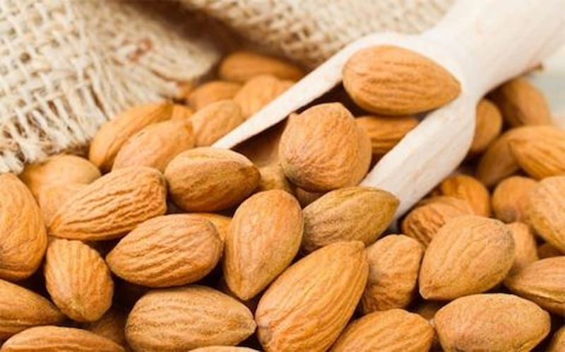 بادام مامایی پویا تازه و یکدست جهت مصارف آجیل و شیرینی پزی