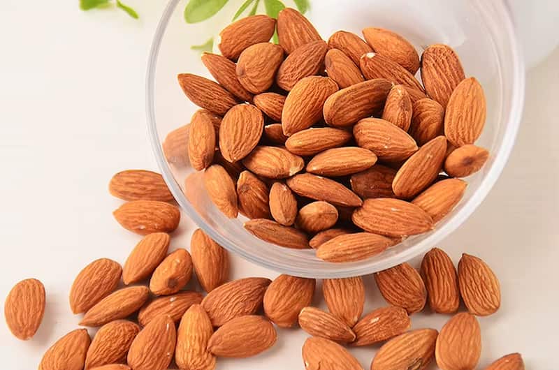 تصویر 4 از بادام مامایی سامان با طعم اصیل جهت استفاده در ترکیب آجیل های سفارشی