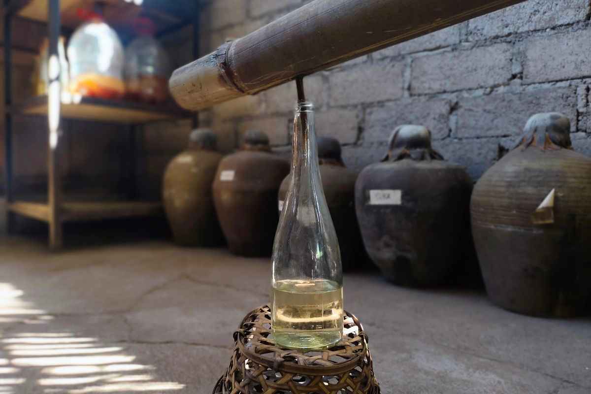 عرق بیدمشک