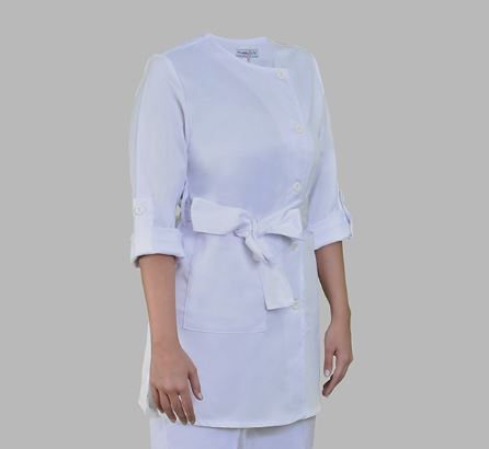 روپوش پزشکی پاپیونی مدلی متفاوت برای لباس فرم پزشکی و کلینیکی