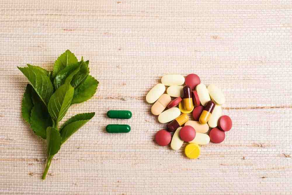 قرص گیاهی خواب آور با ترکیبات طبیعی و فرمول آرام‌بخش