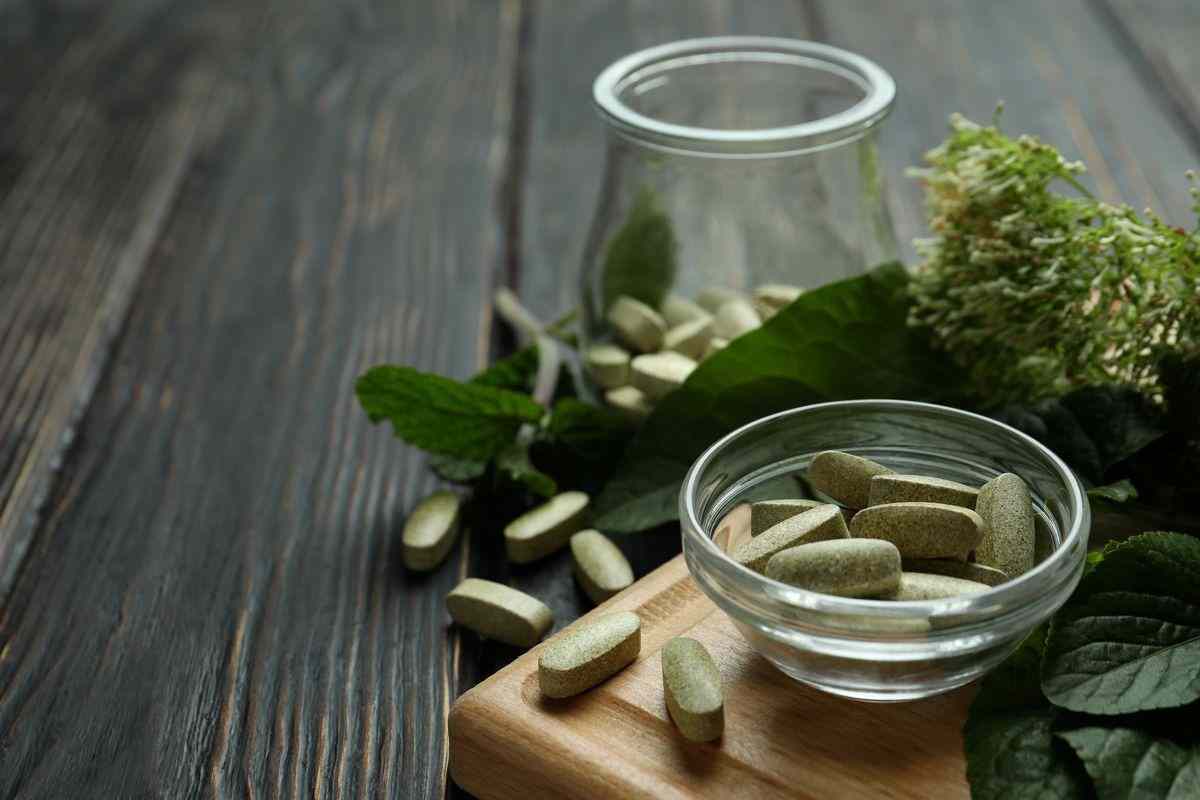 قرص گیاهی چای سبز با عصاره طبیعی و ترکیبات گیاهی منتخب