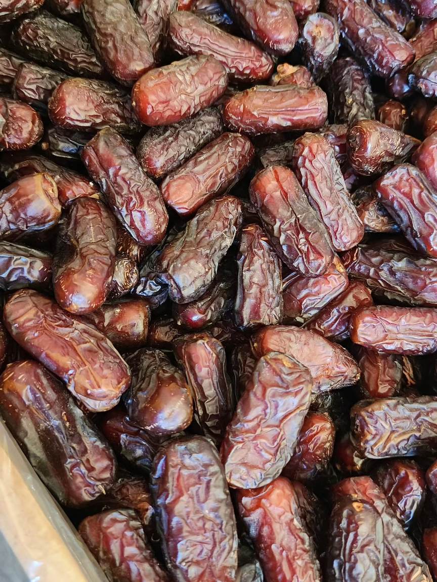 تصویر 1 از خرید خرما پیارم بسته‌بندی شده عمده با قیمت مناسب
