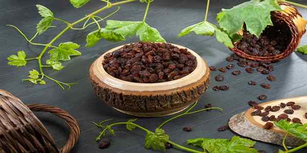 کشمش آفتابی با رطوبت کنترل‌ شده
