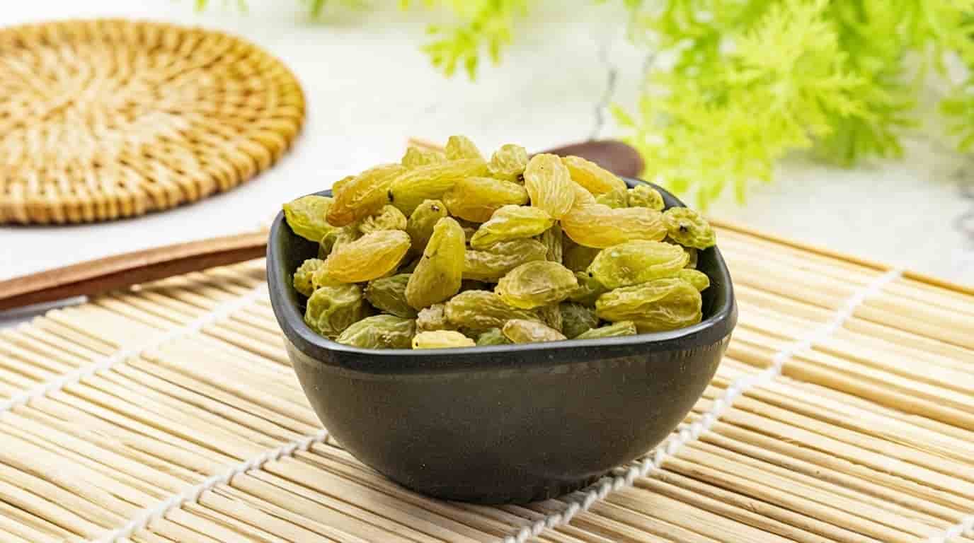 کشمش سبز لوکس با ظاهر درخشان و کیفیت ممتاز