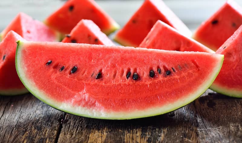 هندوانه شیرین قرمز با طعم طبیعی و آبدار