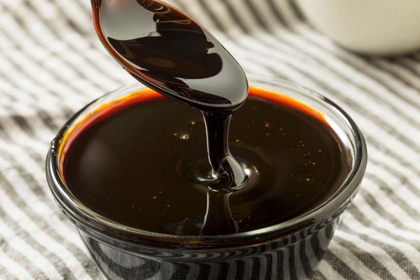 شیره خرما میناب با ویژگی های خرمای جنوبی