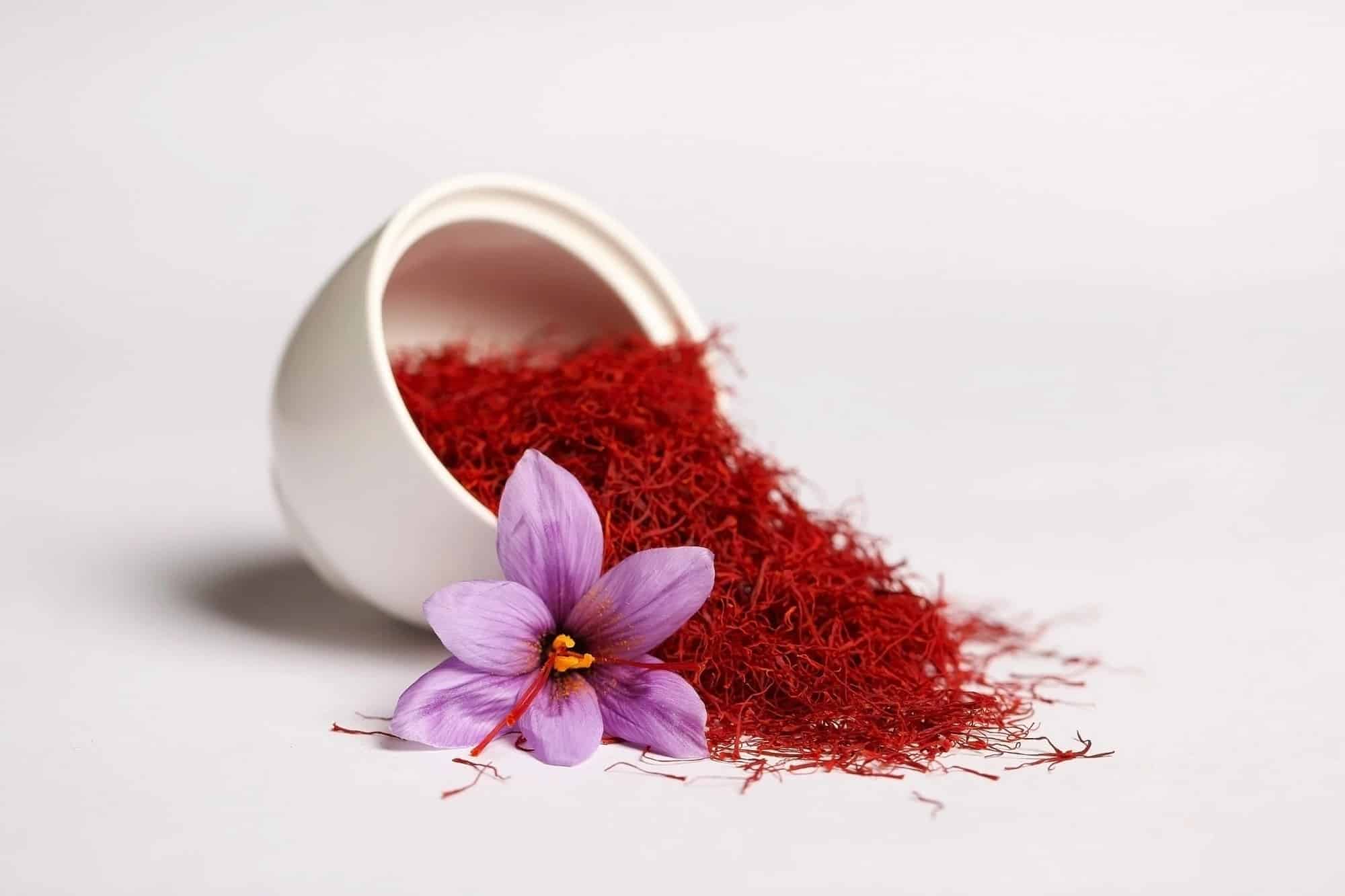 زعفران نگین بندرعباس انتخابی ایده آل برای آشپزی حرفه ای