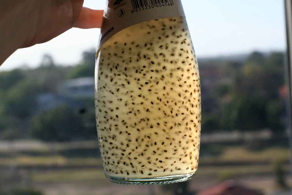نوشیدنی تخم شربتی شیشه ای با طراحی کلاسیک برای پذیرایی