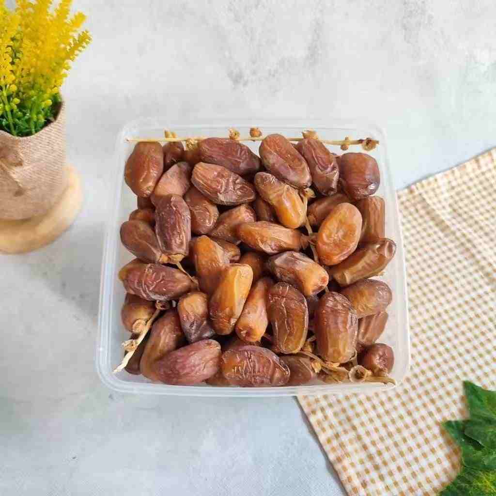 خرما زاهدی کبکبه با طعم دلپذیر برای تنوع در محصولات خرمایی