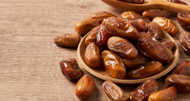 قیمت خرید خرما پیارم بوشهر + فروش ویژه