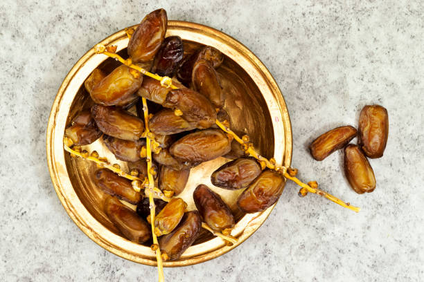 قیمت خرید خرما پیارم بوشهر + فروش ویژه