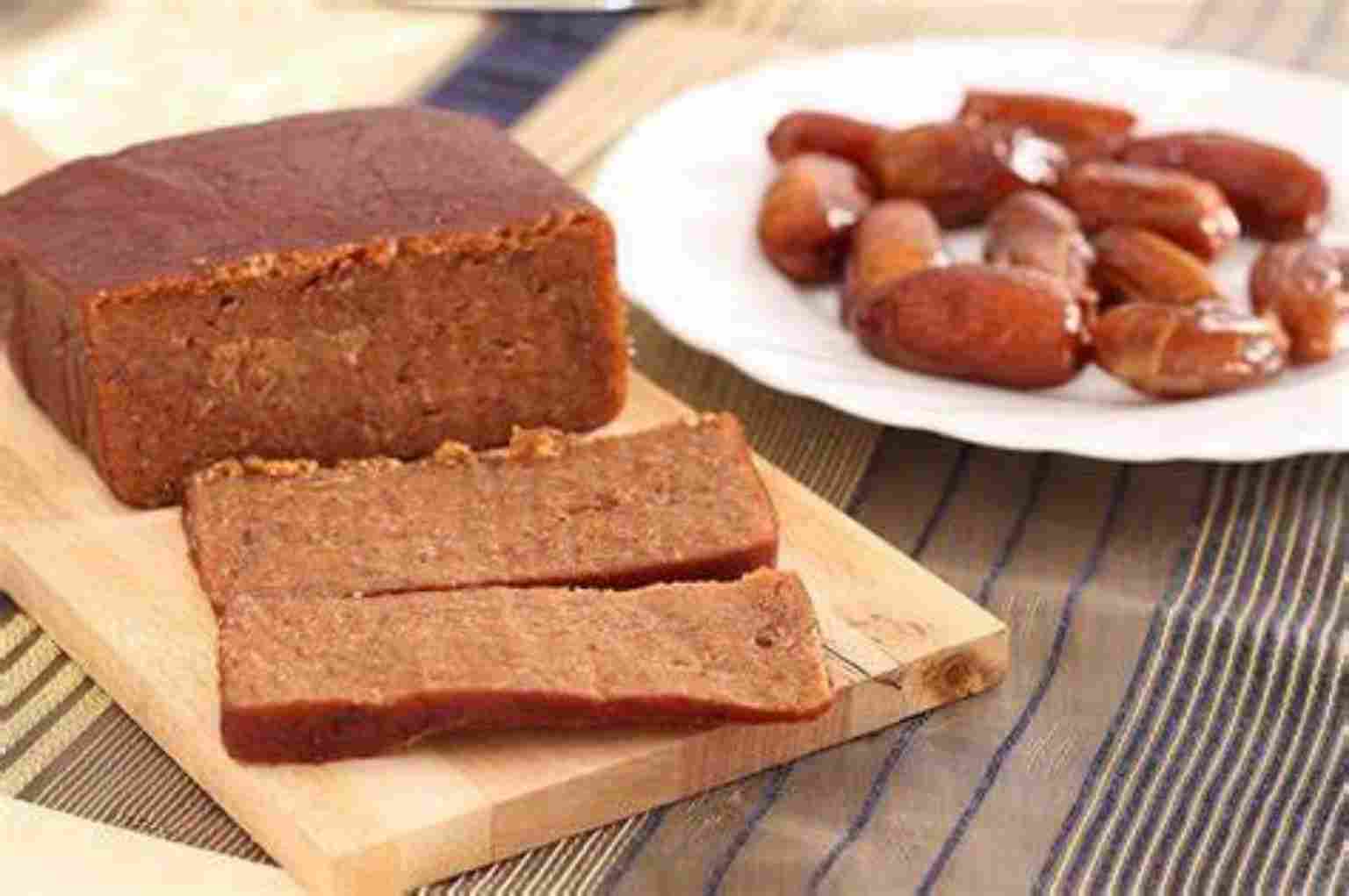 خمیر خرما یزدان پاستوریزه