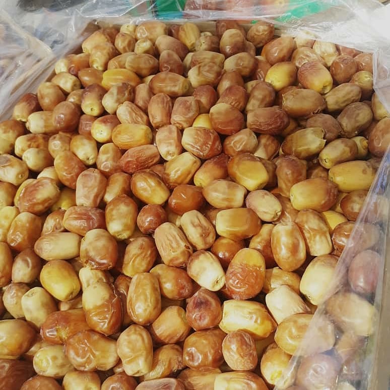 تصویر 2 از بسته بندی خرما زاهدی صادراتی با قیمت عمده