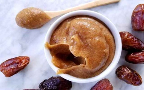 فروش خمیر خرما؛ انتخابی اقتصادی برای تولیدکنندگان و عمده فروشان