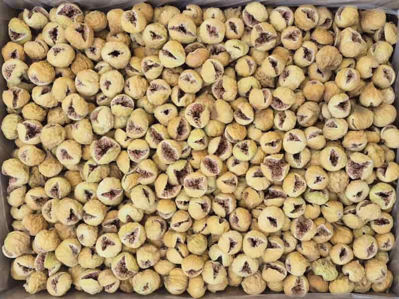 تصویر 3 از انجیر خشک پرک استهبان با طعم طبیعی و کیفیت ممتاز