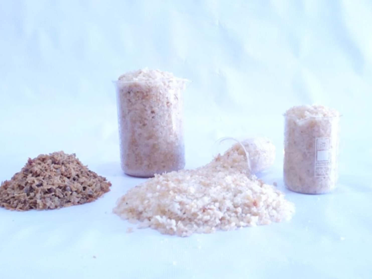 تصویر 3 از فروش سوپر جاذب کشاورزی با بسته بندی ۴ کیلویی + فروش اقتصادی برای باغ و مزرعه