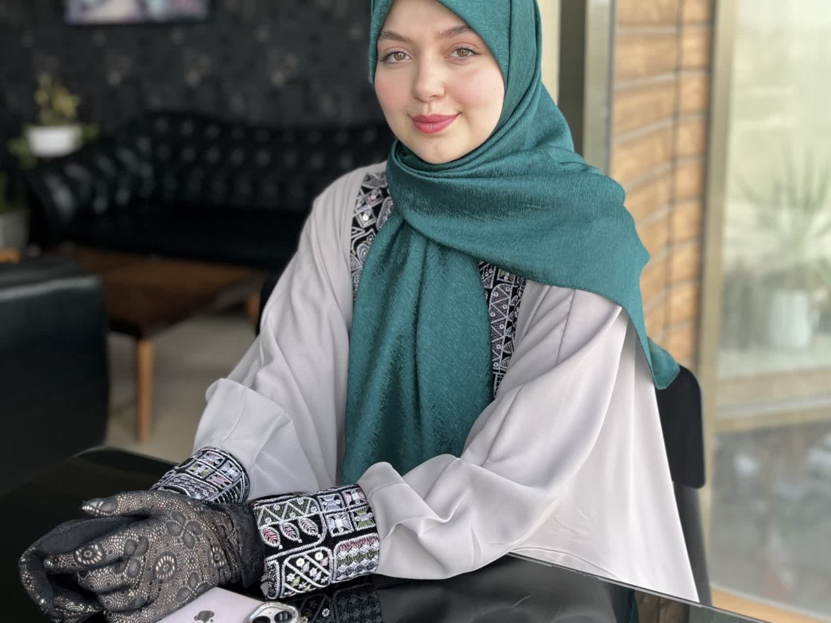 صادرات عبا طوسی زنانه؛ محصولی شیک، باکیفیت
