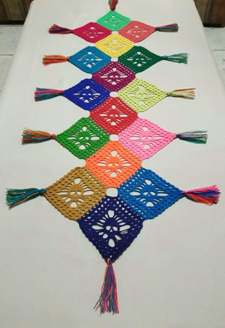 رومیزی بافتنی طرح لوزی