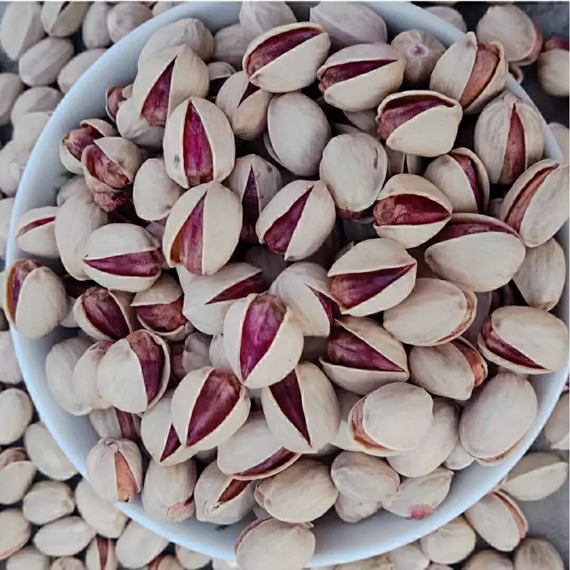پسته کله قوچی خندان درشت + خرید با نرخ رقابتی