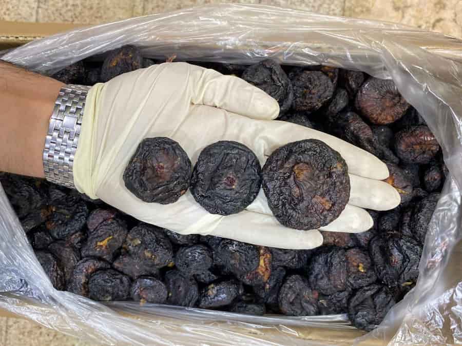 فروش انجیر سیاه