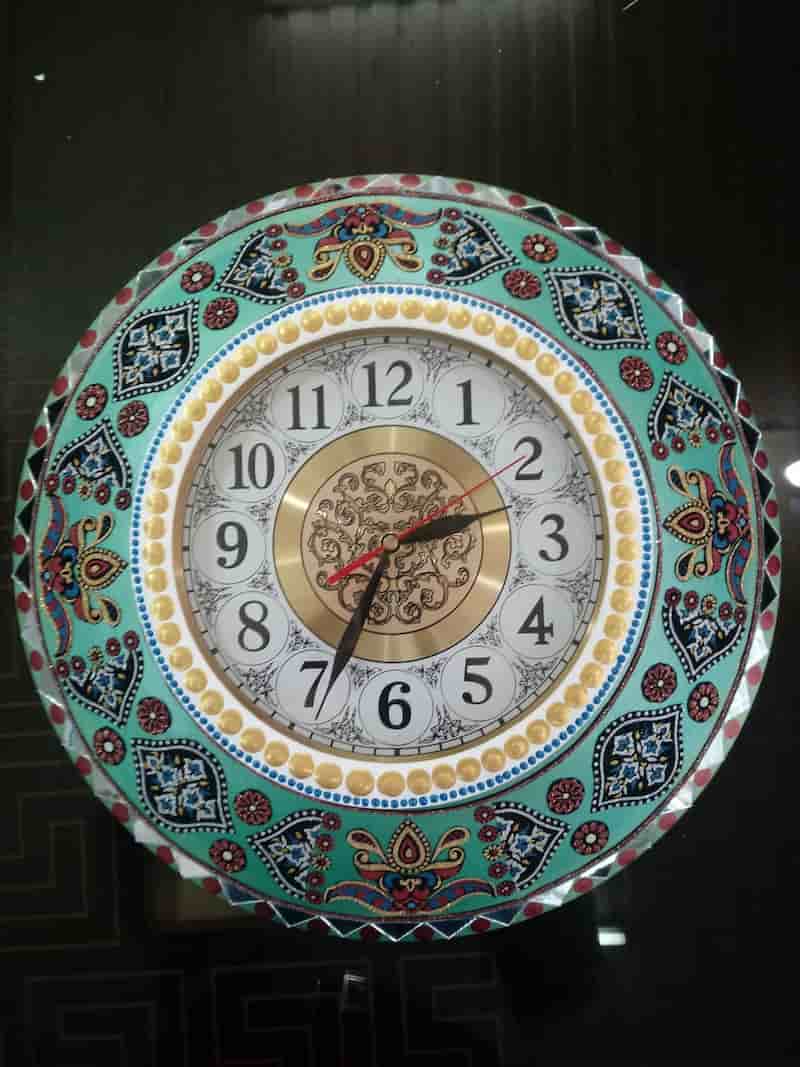 ساعت رومیزی هنری خاص برای هدیه و یادگاری