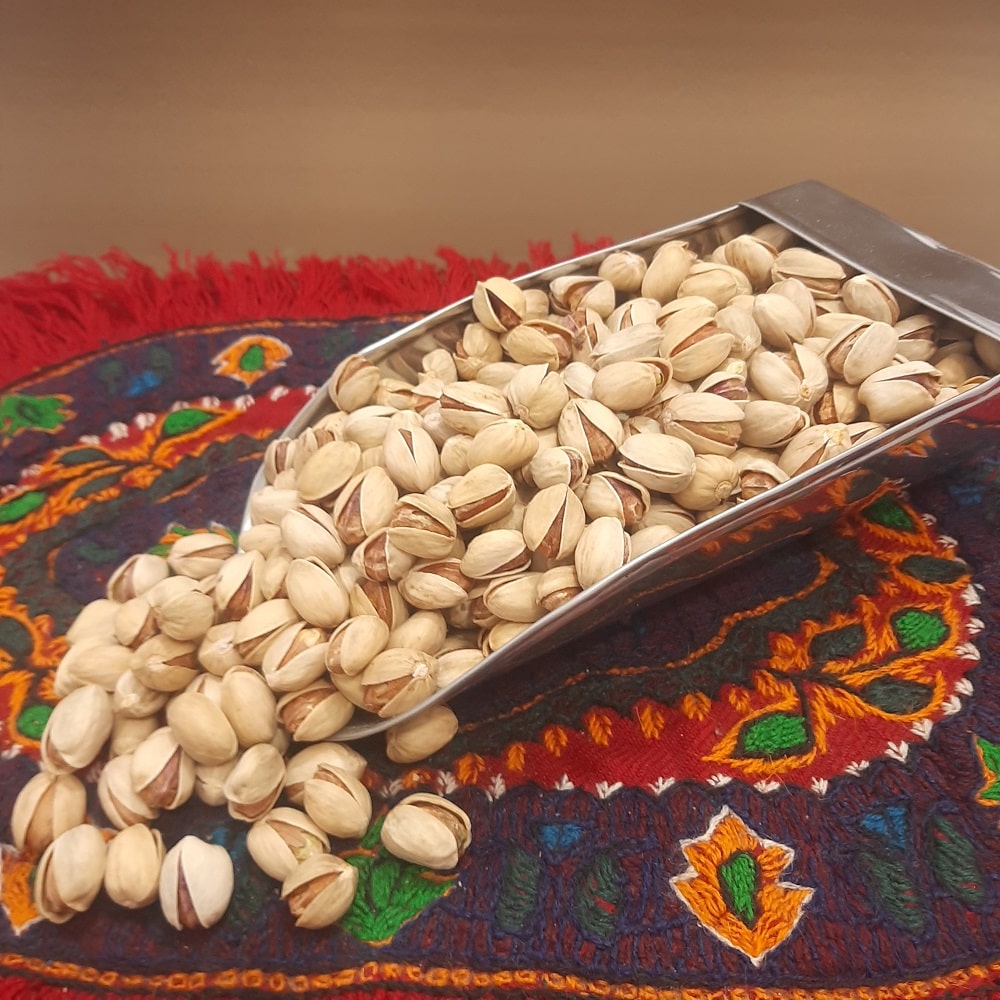 پسته فندقى مناسب مصرف خانوادگى و پذيرایی + خرید و قیمت عمده