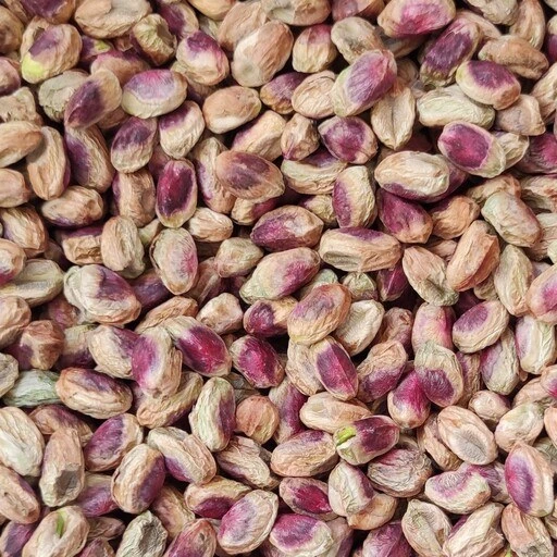 مغز پسته کله‌ قوچی در صنعت شکلات‌ سازی + خرید وقیمت عمده
