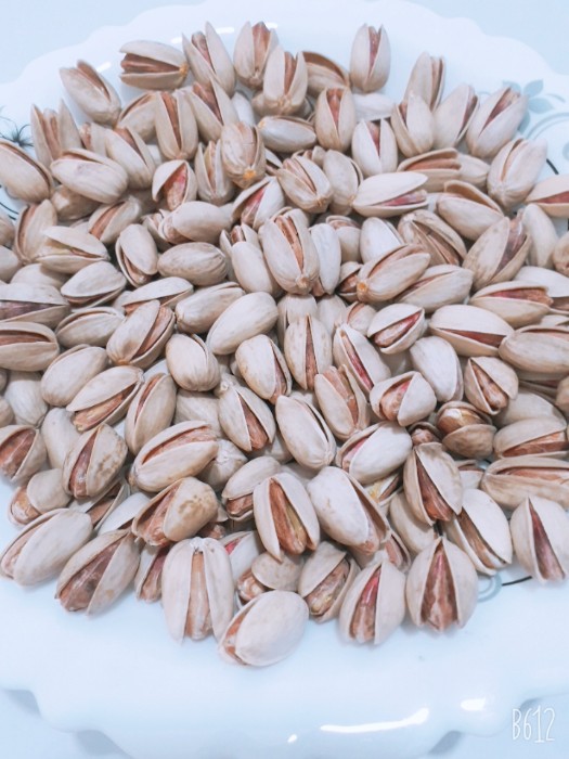 پسته اکبری ممتاز رفسنجان انتخاب عالی برای بازار خشکبار + قیمت و خرید عمده