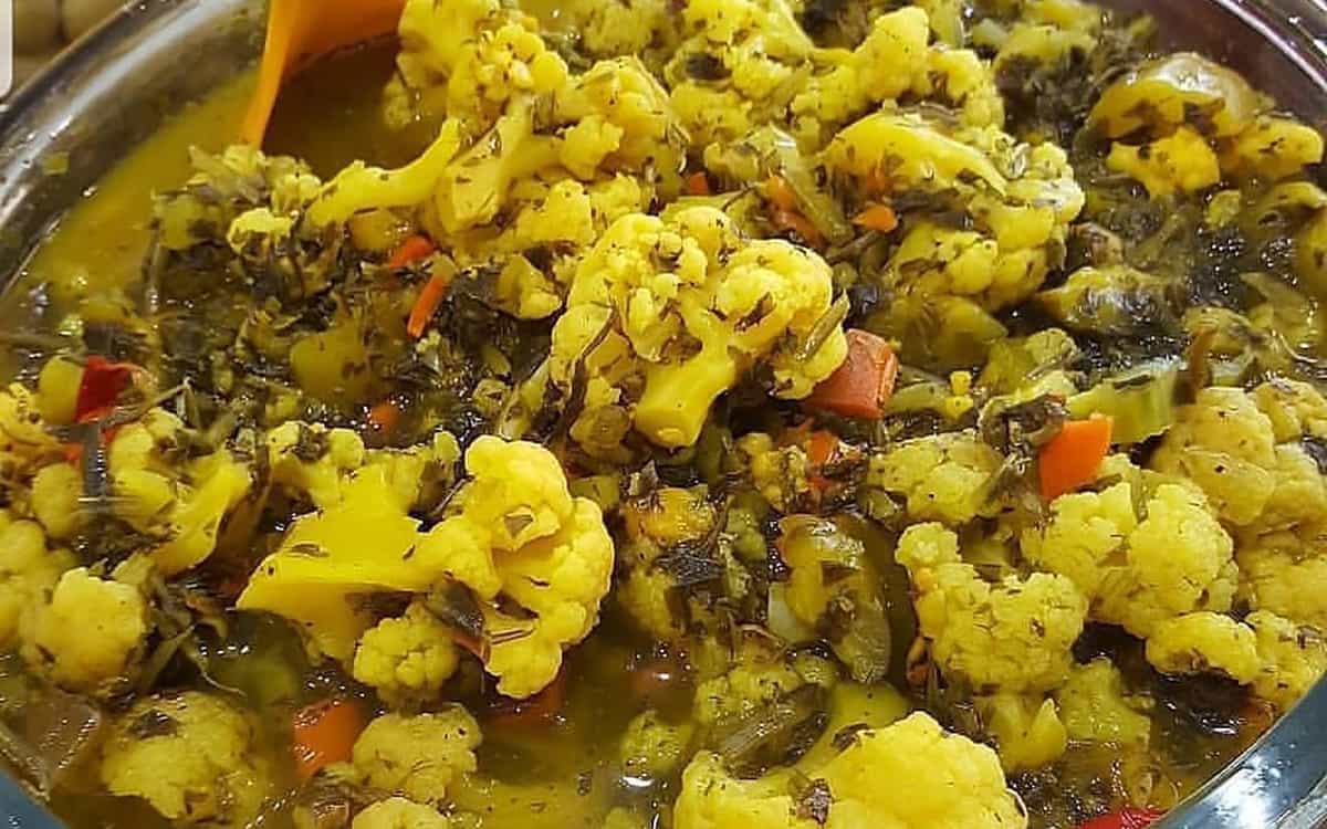تصویر 4 از ترشی مخلوط خانگی؛ طعم اصیل و نوستالژیک سفره های ایرانی