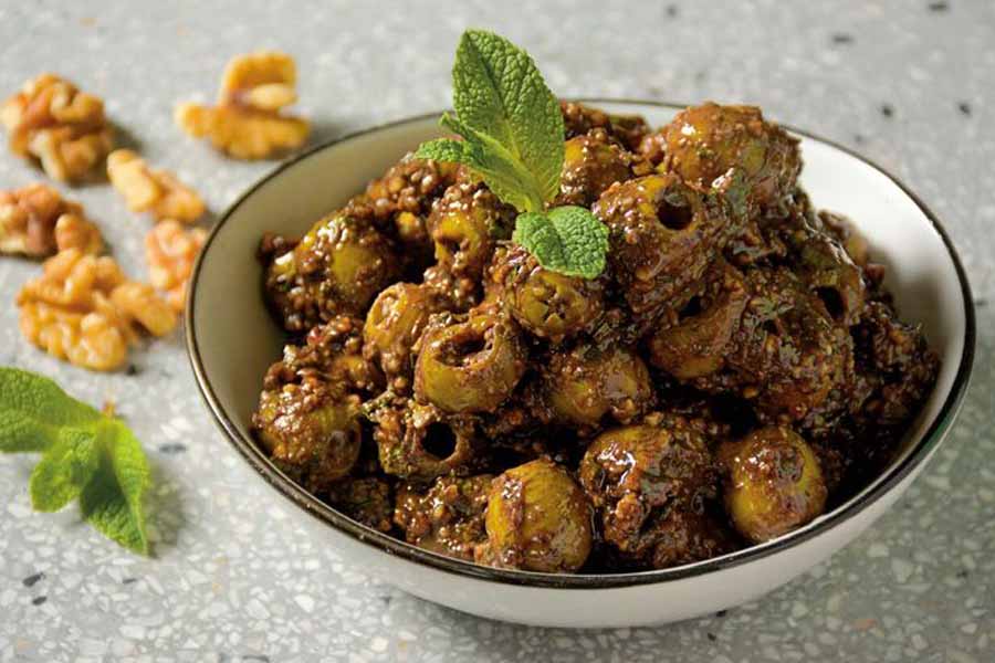 تصویر 5 از زیتون پرورده اصیل ۲۵۰ گرم + ترکیب زیتون و گردو با طعم ملس