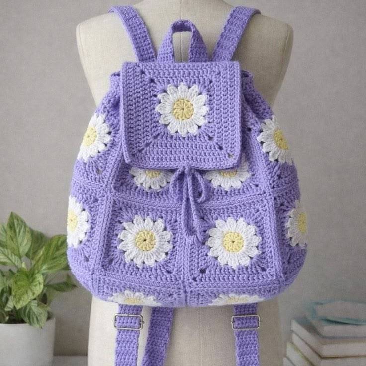 کوله پشتی بافتنی رنگ آبی با طرح گل