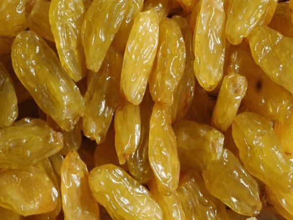 کشمش طلایی قلمی با تمیزی کامل و فاقد چوب