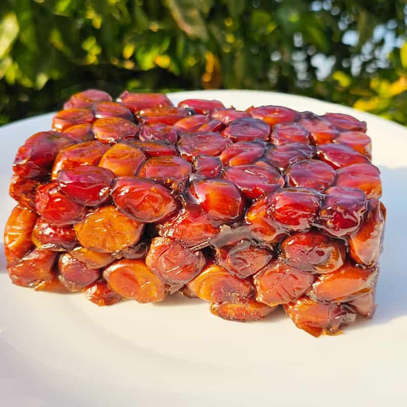 خرما خاصویی شیره دار انتخابی مناسب پذیرایی و مصرف روزانه