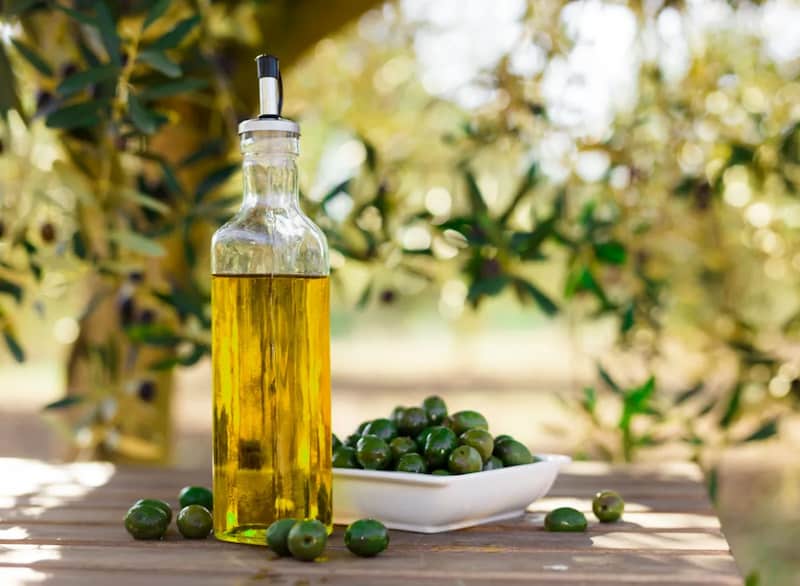 روغن زیتون پخت و پز بدون بو با طعم ملایم و کاربرد گسترده